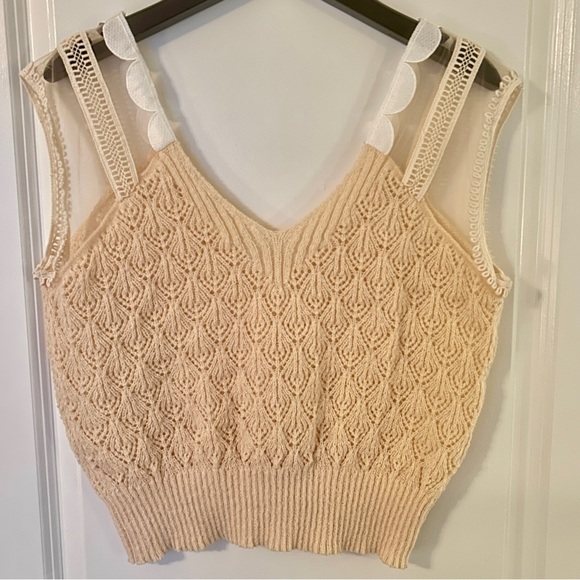 Anthropologie Maeve Scalloped Knit Vest - Picture 3 of 5
